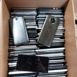 Smartphone Batch Mix Samsung, HUAWEI, OPPO, LG, HTC, ONE PlUS, ASUS, ALCATEL, SONY And More Work Phones are included Non Tested Grade: B & B+