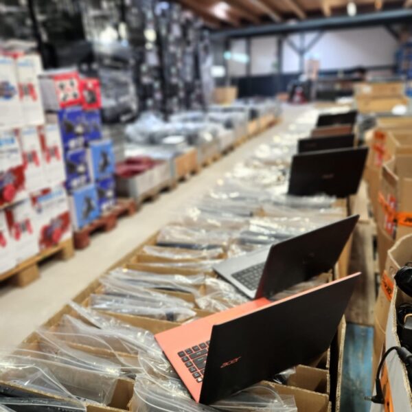 High Gen i3 & i5 & i7 HP & Dell & Lenovo Laptops