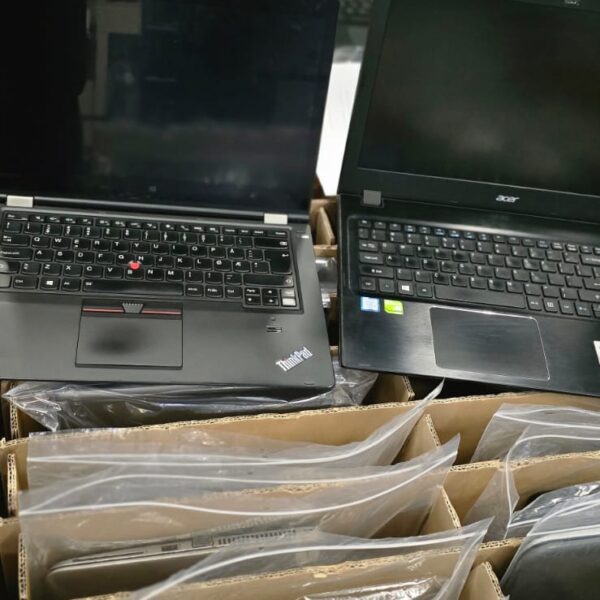 Dell Acer HP.. i7-7, i7-6 Laptops | SSD | 4GB/ 8GB