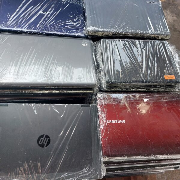 i3 i5 i7 ,Intel ,AMD, High Gen Laptops import export tradert