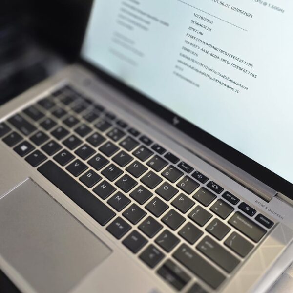 HP, Dell – i3 i5 10th Gen Laptops 128GB 256GB SSD