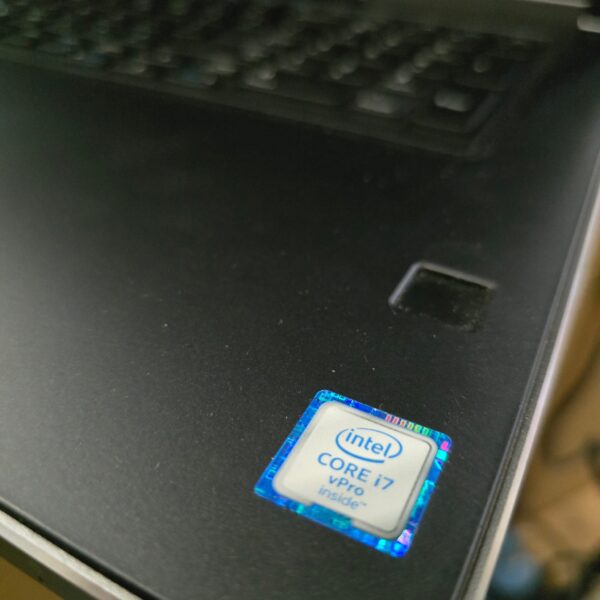 HP Dell.. i7-6 Laptops | SSD | 4GB/ 8GB