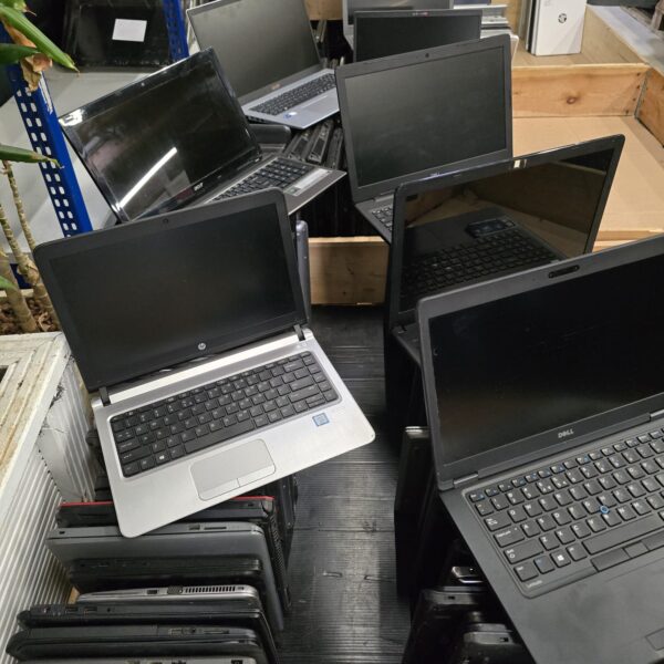 Dell / HP Laptops (Mixed Gen) – Power Tested