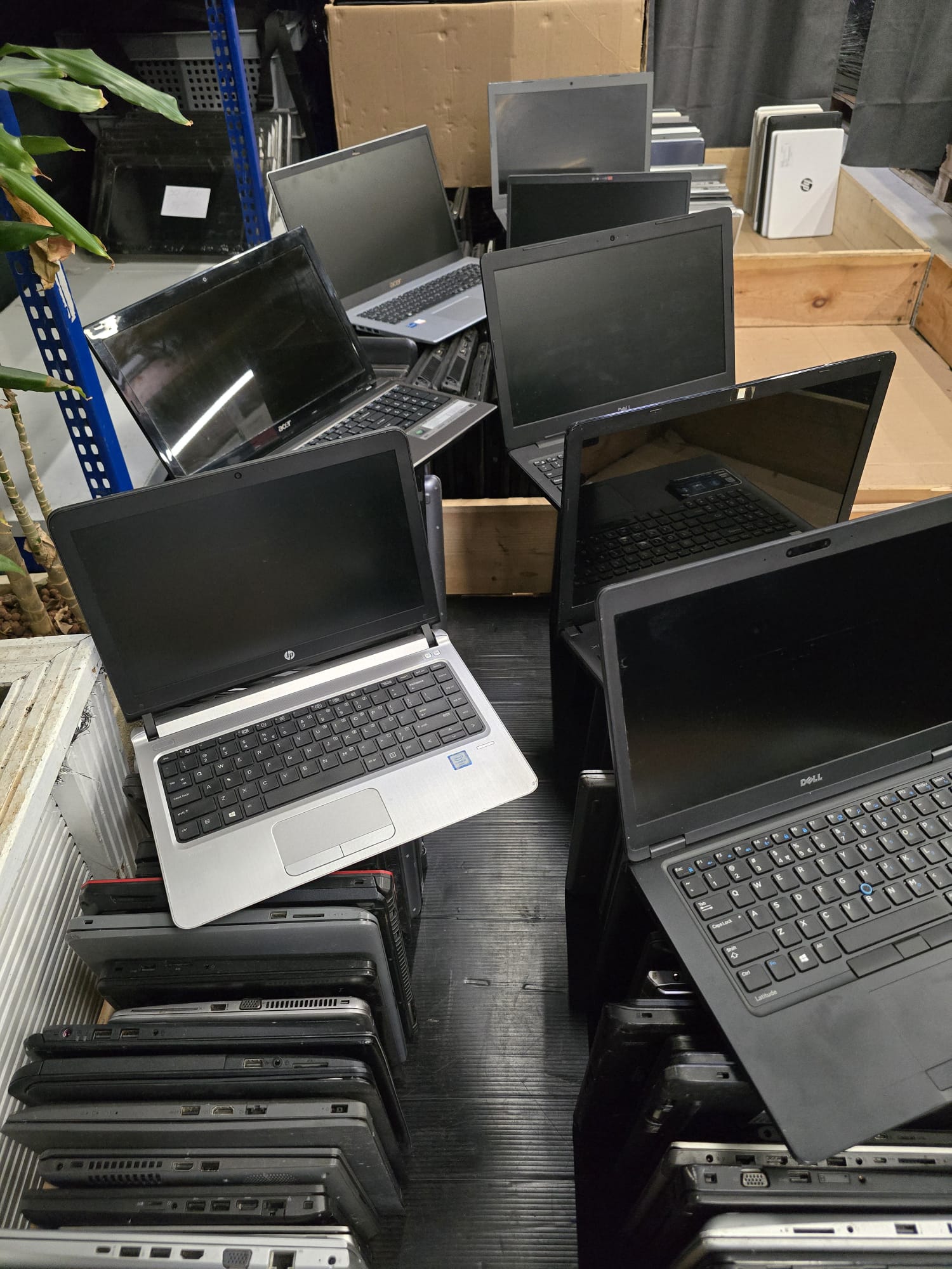 Dell / HP Laptops (Mixed Gen) – Power Tested